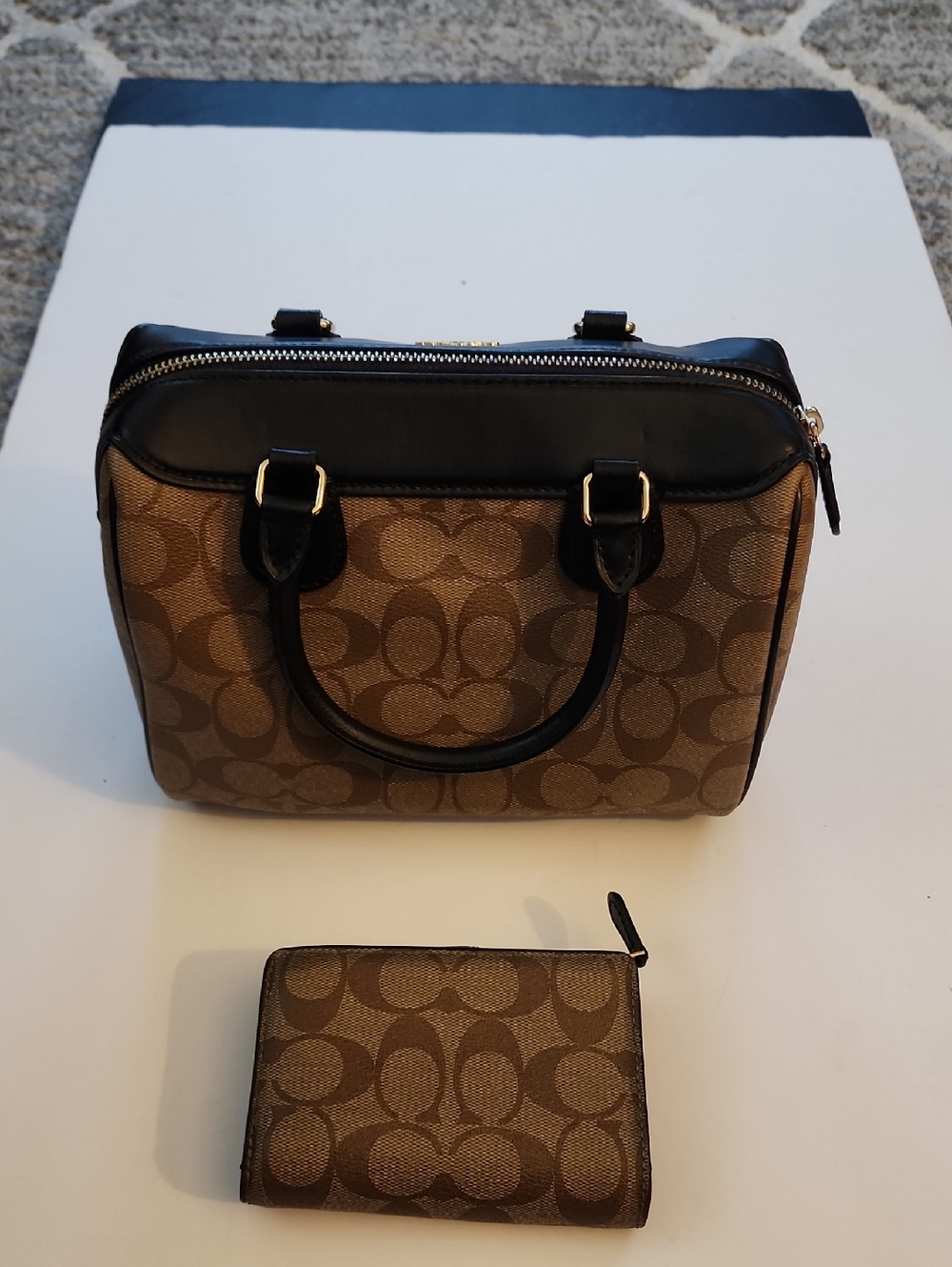 Coach Mini Bennet Satchel Crossbody And Medium Corner Zip Wallet. F32203 - Picture 6 of 16